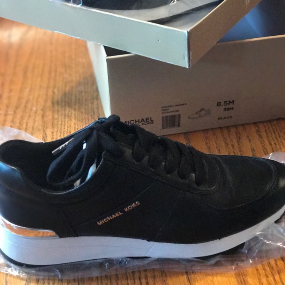 michael kors running shoes